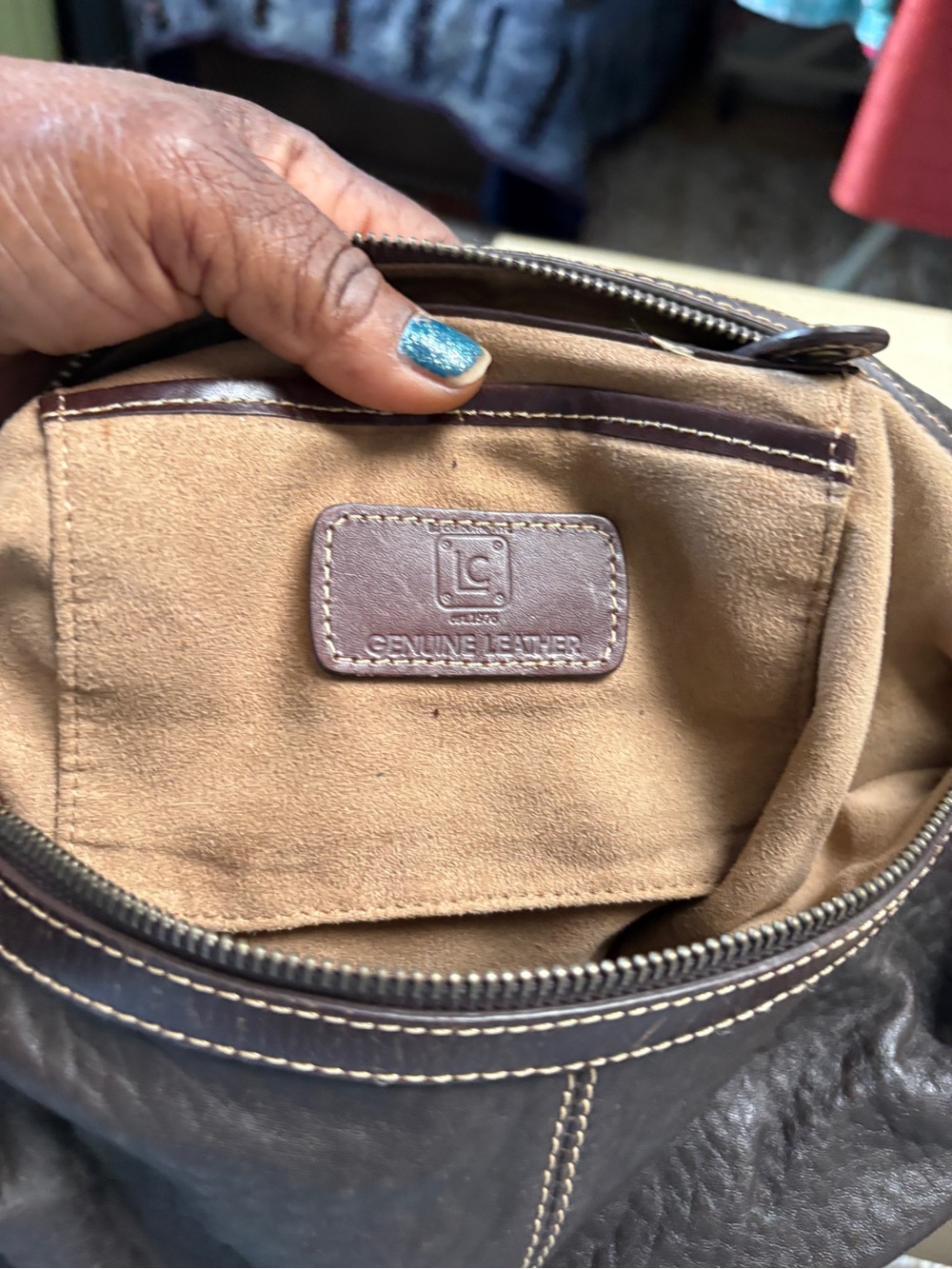 Vintage  Genuine LIZ CLAIRE BORNE Leather Brown Women’s Leather Sling Bag